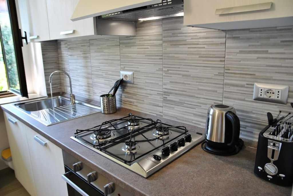 Casa Dinky Attico Con Terrazza Vista Mare Apartment Formia Bagian luar foto